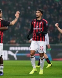  那不勒斯青春风暴横扫老牌劲旅乌迪内斯  