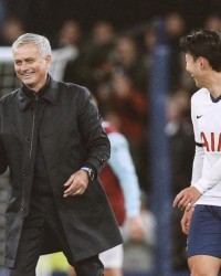  热刺核心凯恩达成英超百球里程碑  