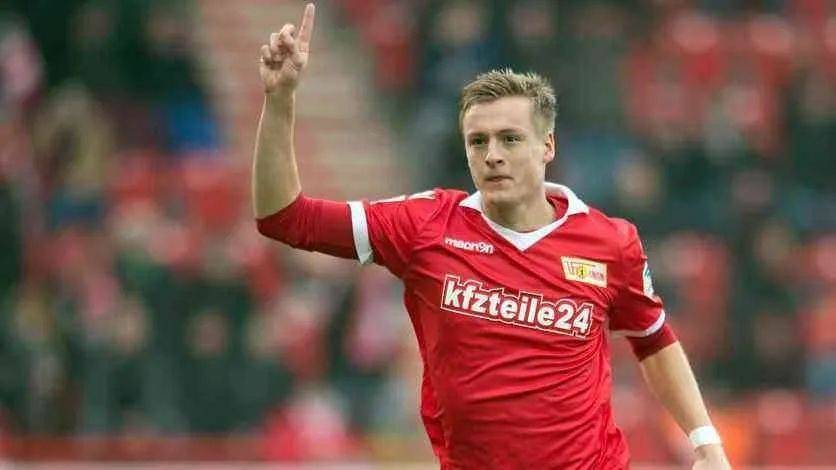  德甲保级大战柏林赫塔惊险续命成功  