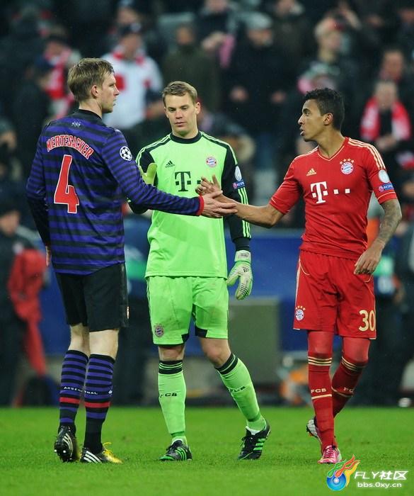  门兴格拉德巴赫爆冷门，击败拜仁缩小分差